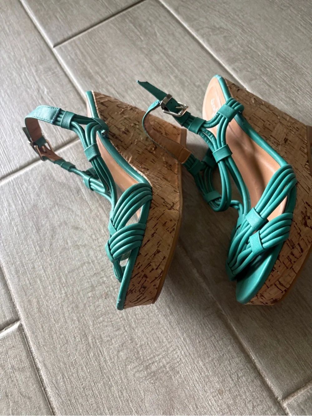 Charlotte Russe Teal Knot-Detail Platform Sandals